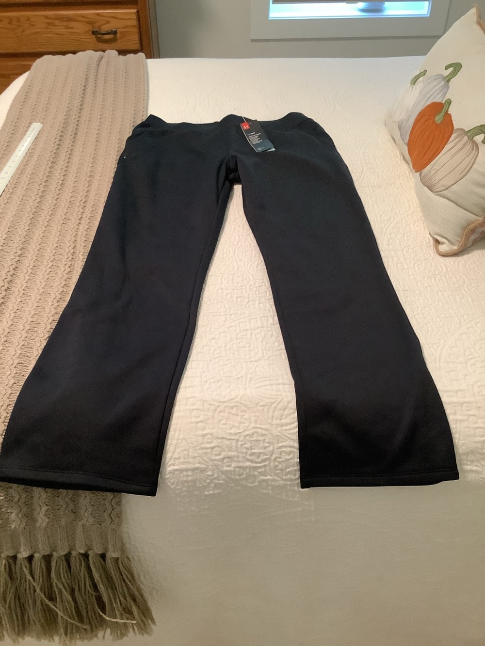 Under Armour loose fit cold gear